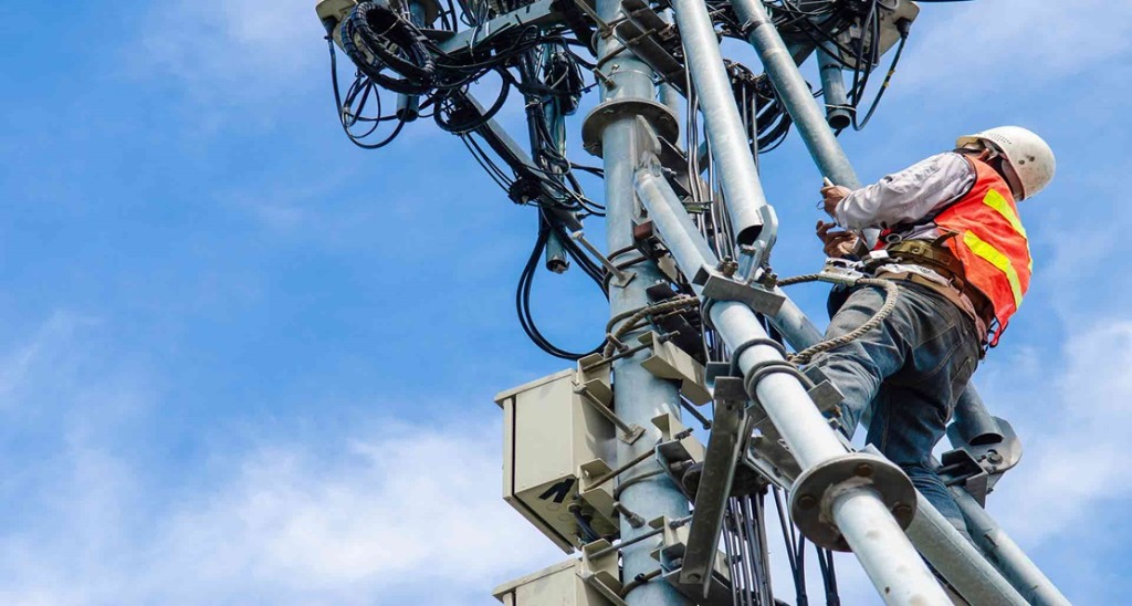 Electrical Engineering & Telecommunications